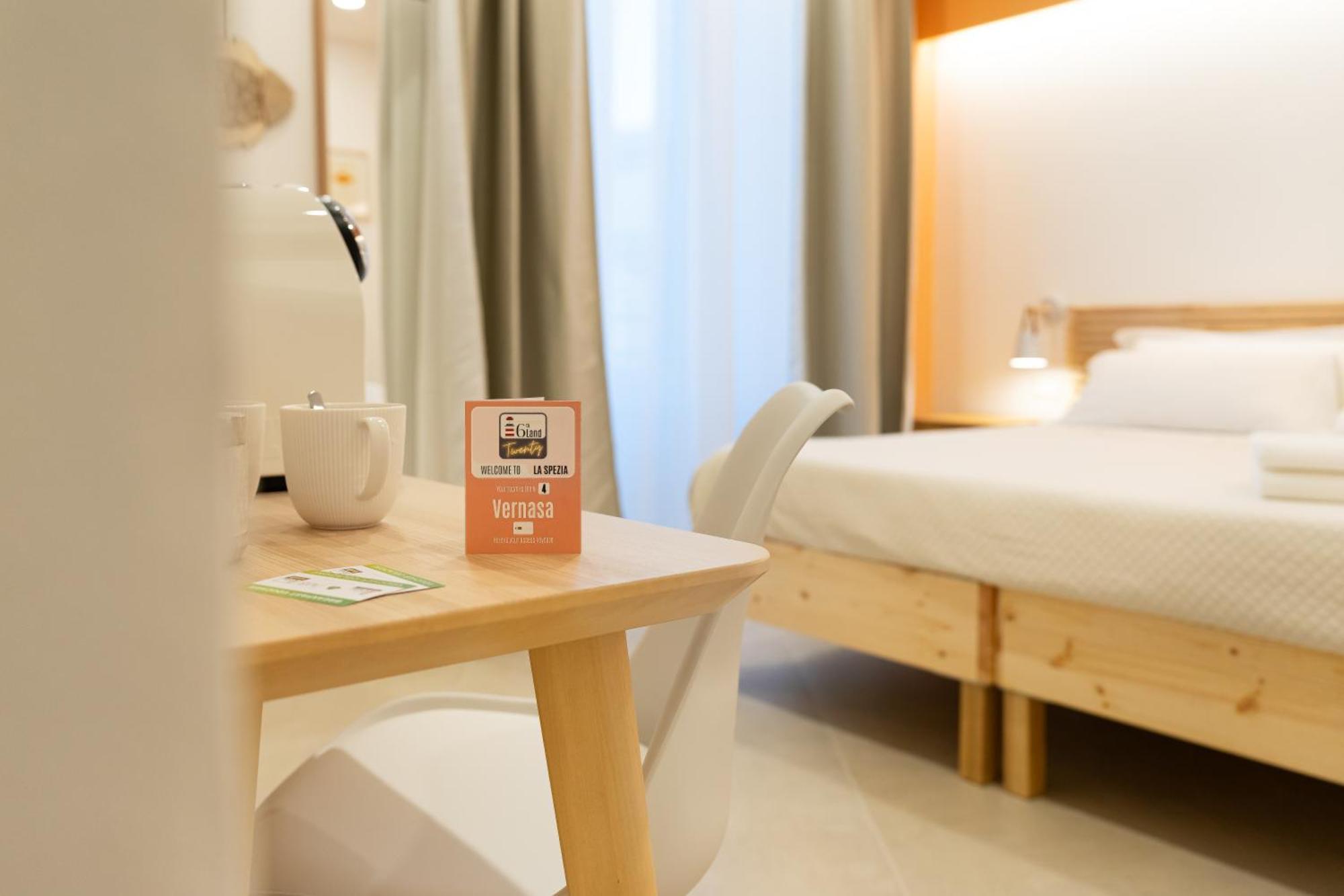 6Th Land - Rent Rooms Affittacamere La Spezia Kültér fotó