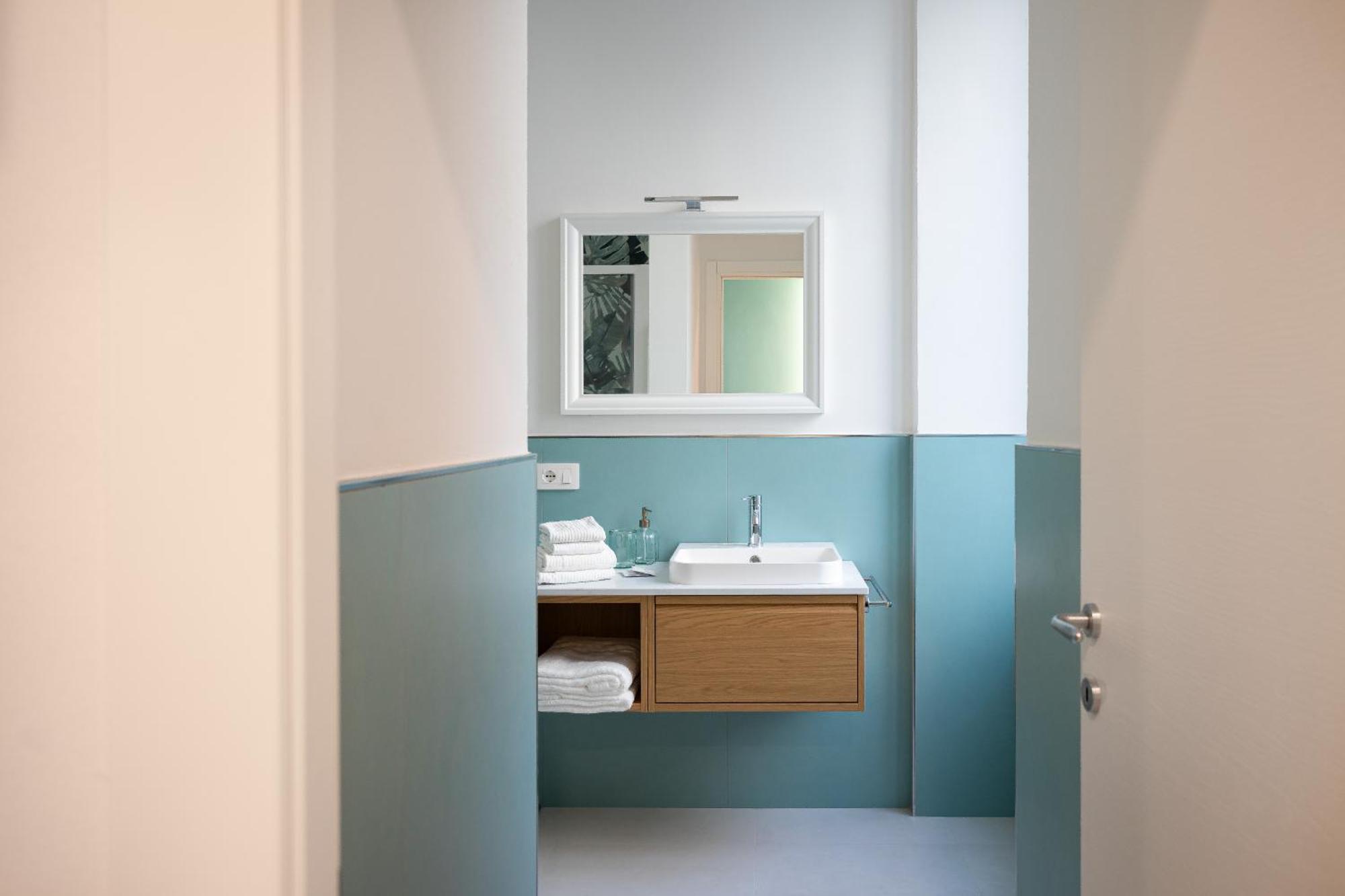 6Th Land - Rent Rooms Affittacamere La Spezia Kültér fotó